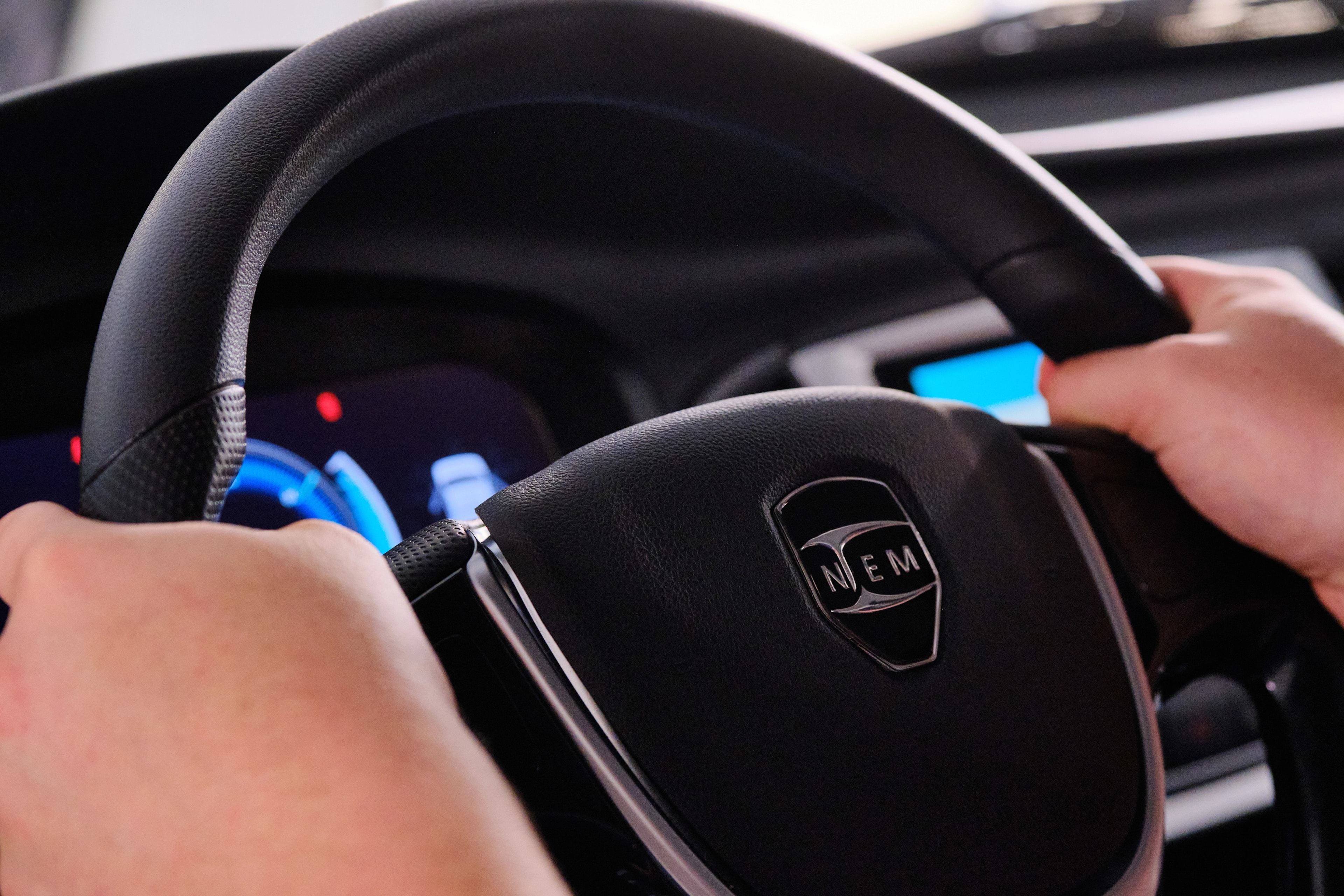 Baú de 7,3m³ Fever