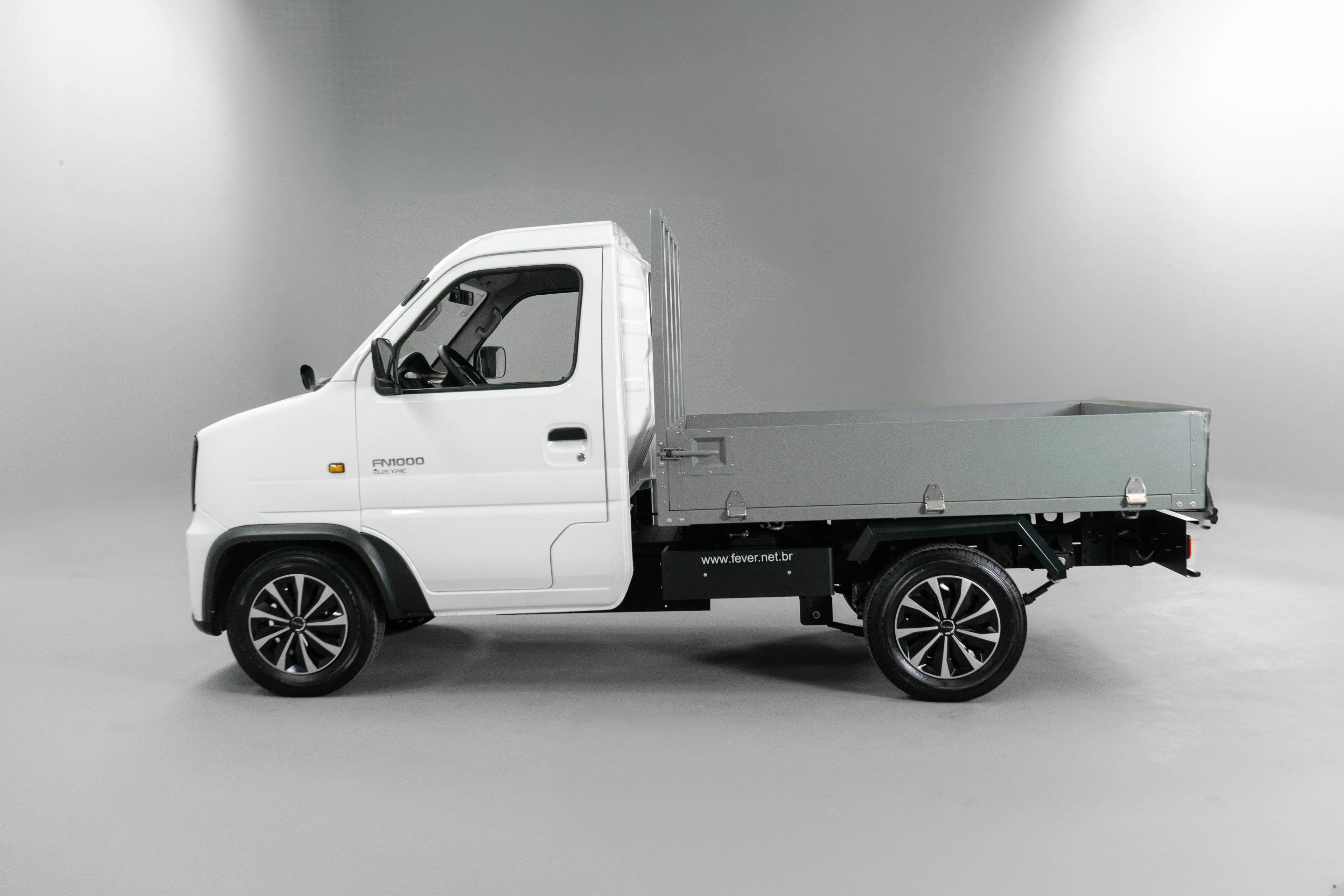 Carroceria em alumínio Fever